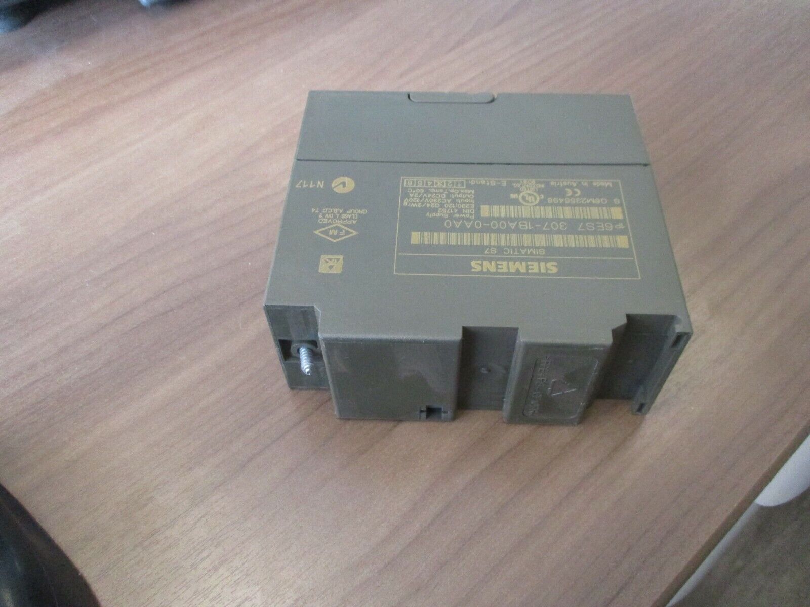 Siemens Simatic S7 Power Supply 6ES7 307-1BA00-0AA0 Input: 230/120V Used