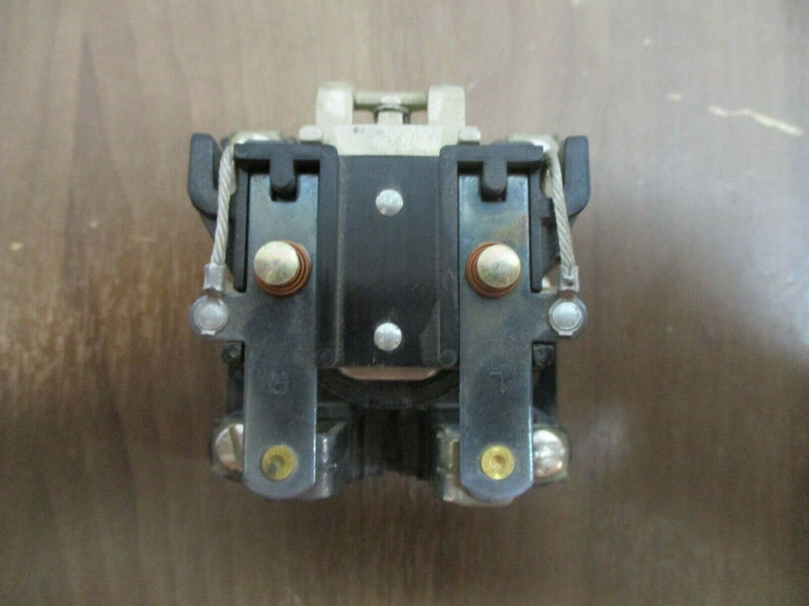 Square D Power Relay 8501 CO-7 Ser. A 24V Coil 30A 300V New Surplus