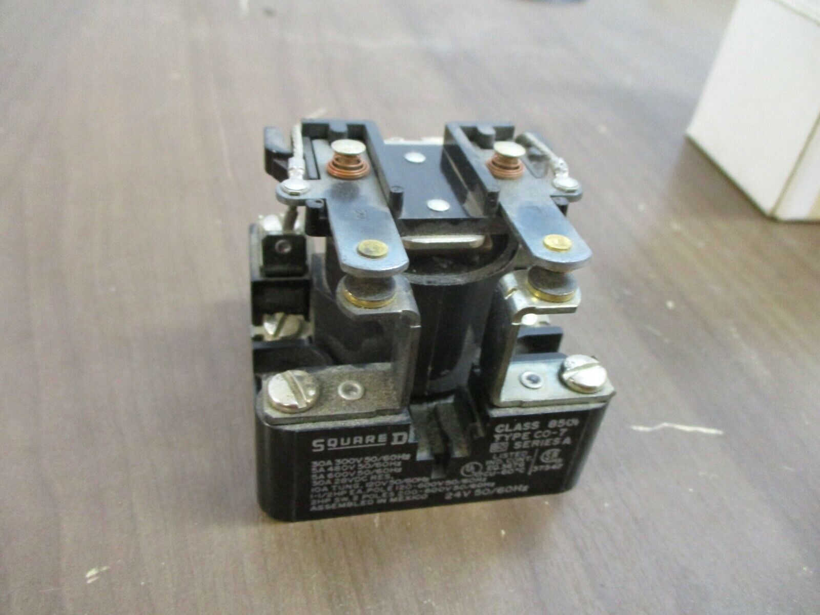 Square D Power Relay 8501 CO-7 Ser. A 24V Coil 30A 300V New Surplus