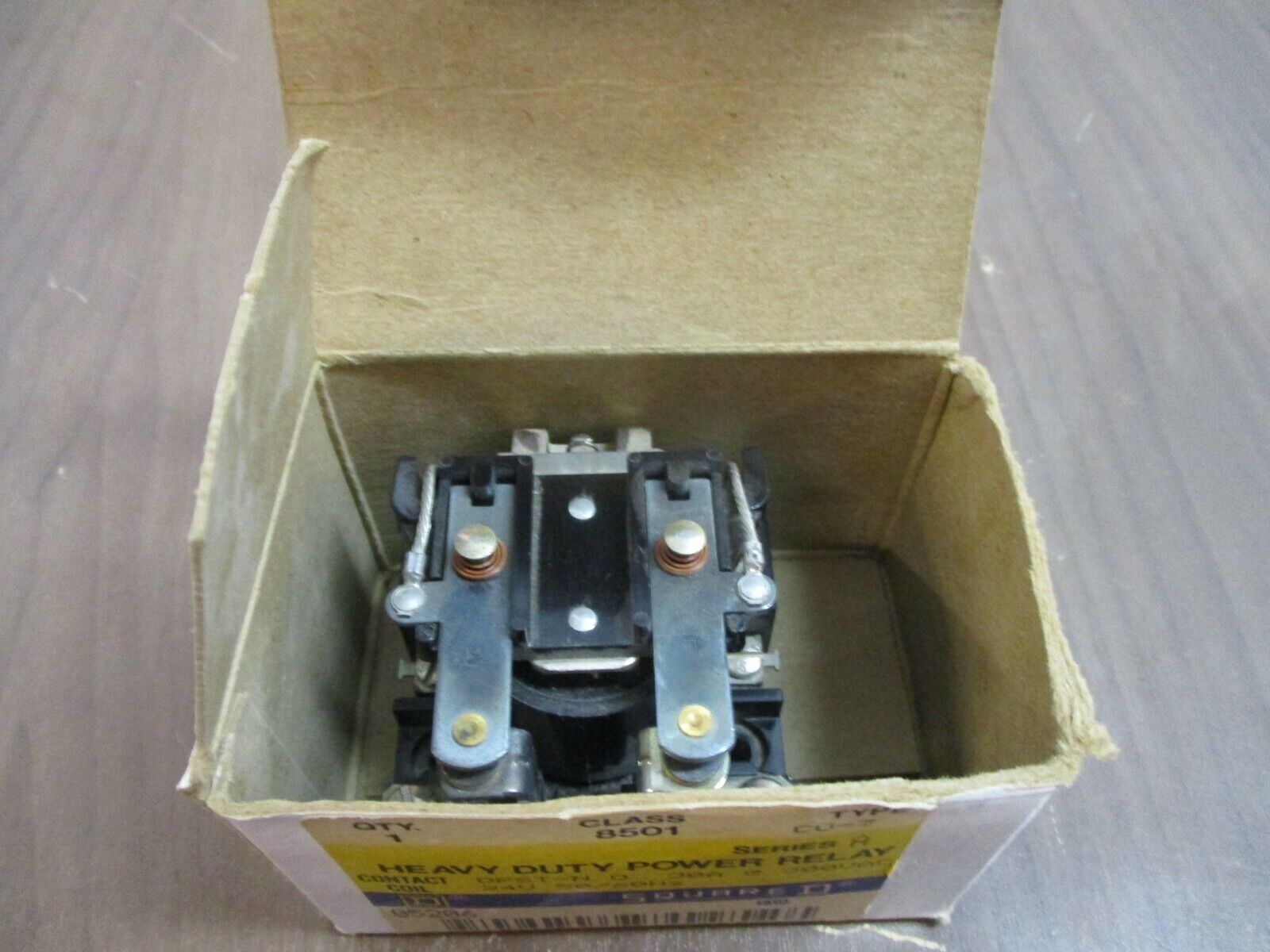 Square D Power Relay 8501 CO-7 Ser. A 24V Coil 30A 300V New Surplus