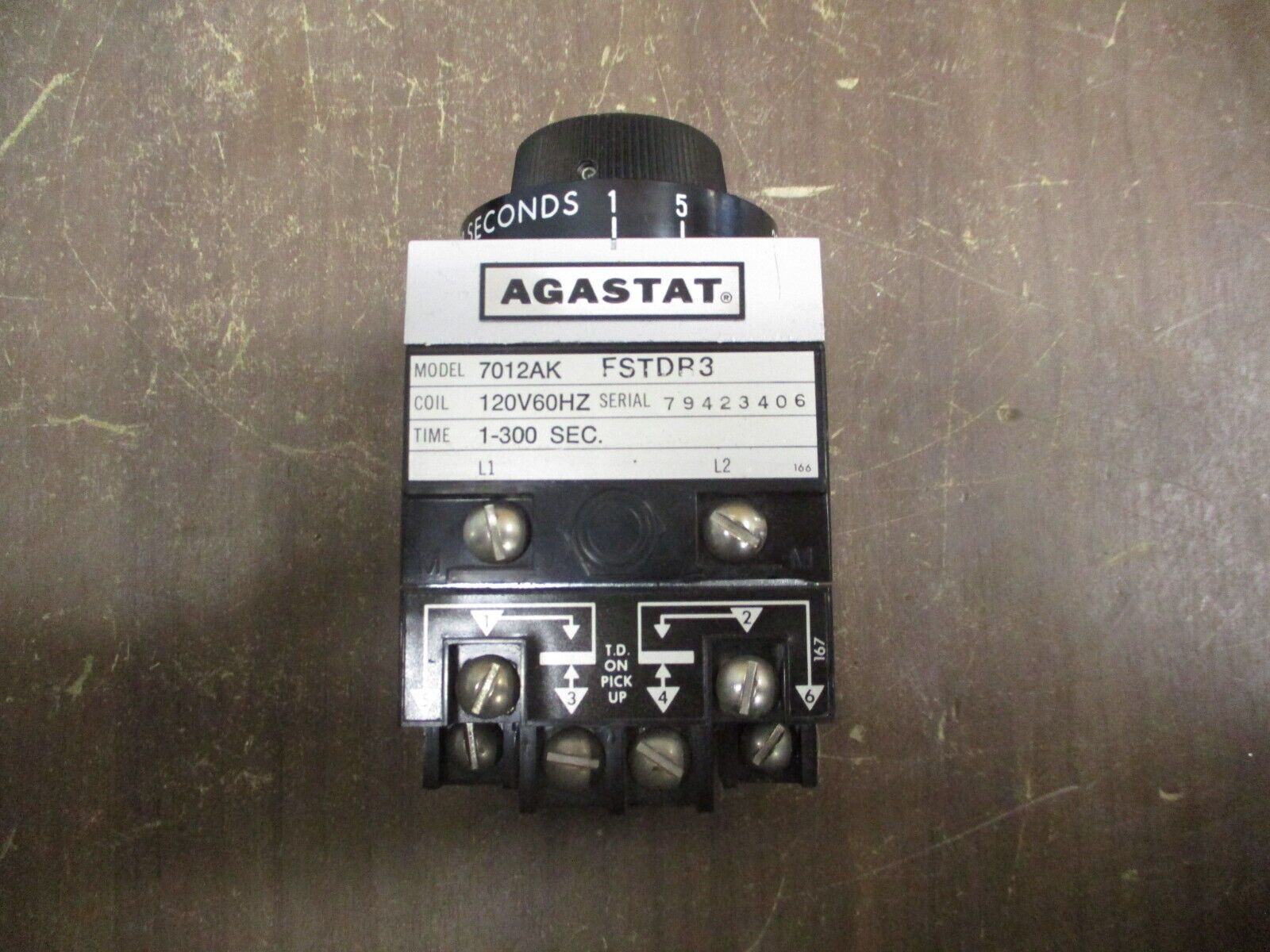 Agastat Timer 7012AK FSTDB3 120V Coil Range: 1-300 Sec Used