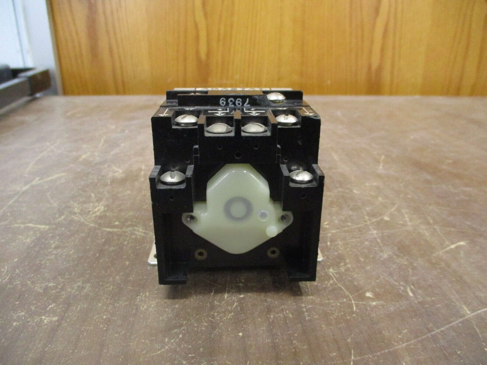 Agastat Timer 7012AK FSTDB3 120V Coil Range: 1-300 Sec Used