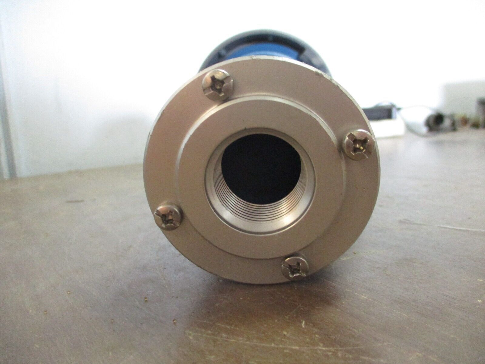 Hubbell Connector 360C6W 60A 250V Used