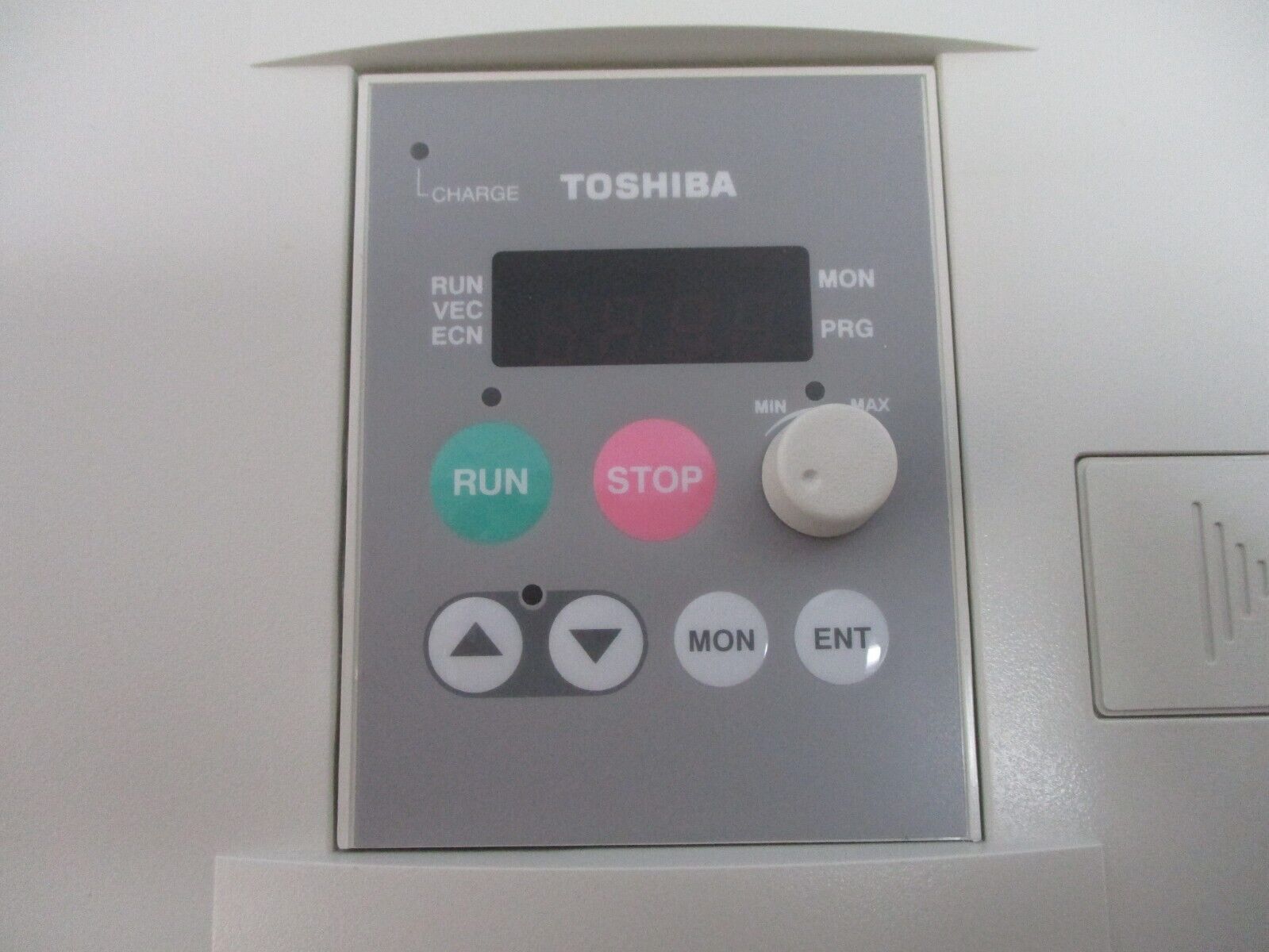 Toshiba AC Drive VFS7-4110UPLH 15HP 3Ph New Surplus