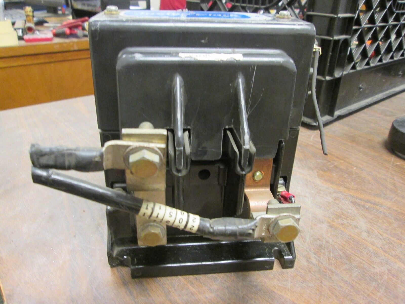 Joslyn Clark Definite Purpose Contactor RDPS-11100 110A 600VDC 120V Coil Used