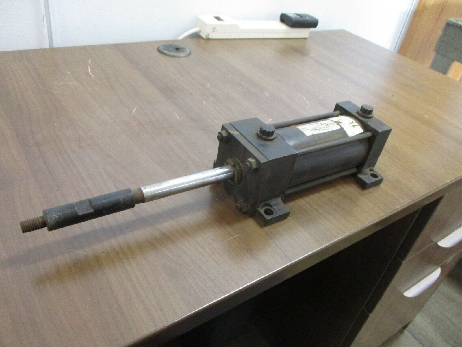 RWC Air Cylinder 8895-10-104 250PSI Used