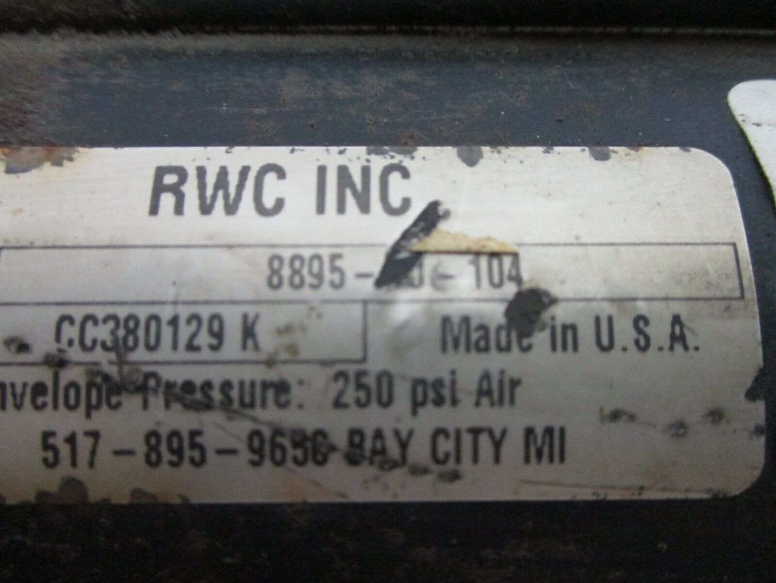 RWC Air Cylinder 8895-10-104 250PSI Used