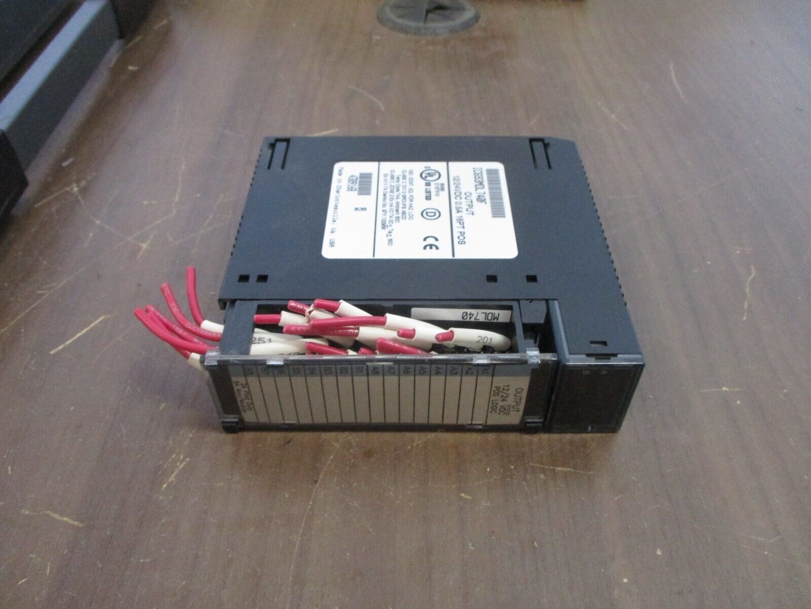 GE Fanuc Output Module IC693MDL740F 12/24VDC 0.5A 16PT. POS Used