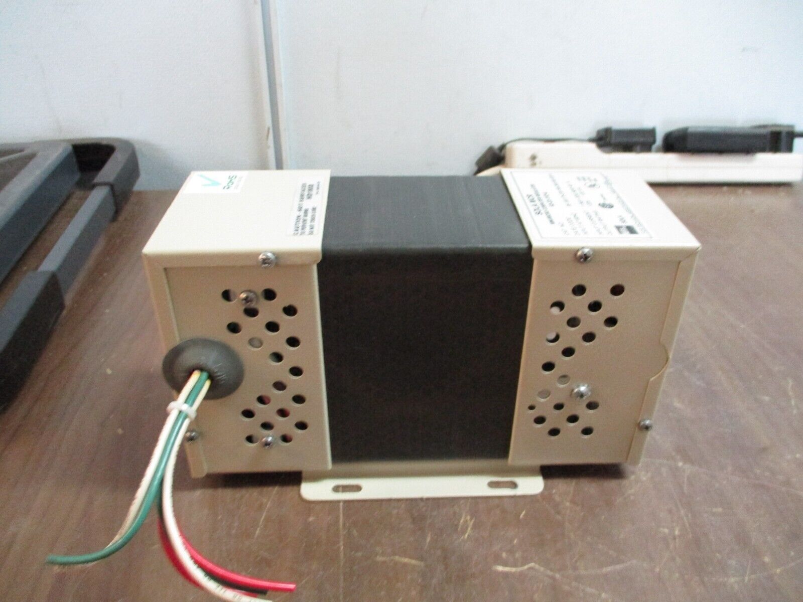 Sola MCR Mini/Micro Computer Regulator 63-23-112-4 120VA Used