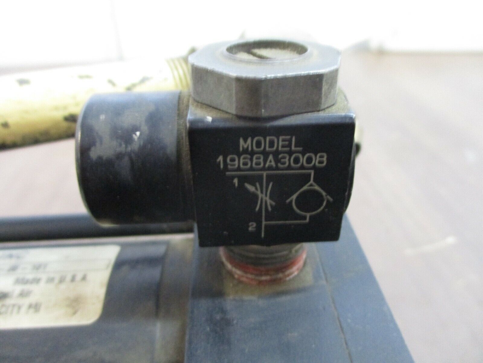 RWC Air Cylinder 8919-08-101 250PSI Used