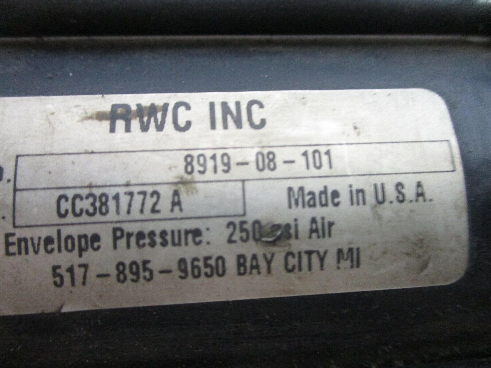 RWC Air Cylinder 8919-08-101 250PSI Used