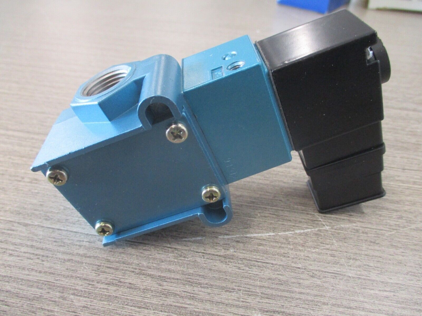 MAC Solenoid Valve 55B-12-PI-871JM- New Surplus