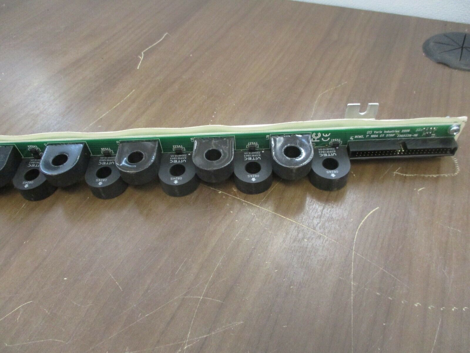 Veris Branch Circuit Current Monitoring Panel 2A CT Strip E30C184 100A 50/60Hz