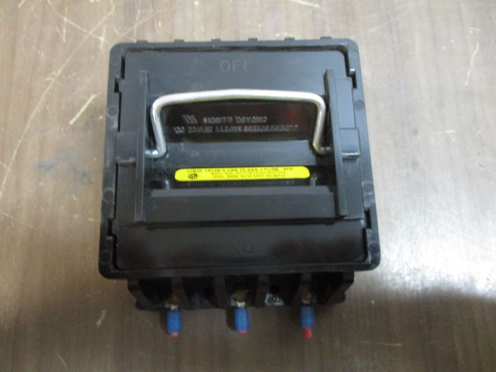 USD Pullout Switch 15149-3 Class J Fuse 600V 30A w/ (3) 2A Fuses Used