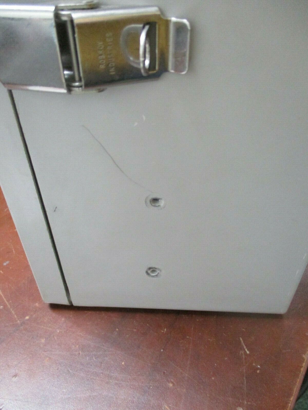 Robroy Type 4X Enclosure CL1311HPL Size: 13x11x6" Used