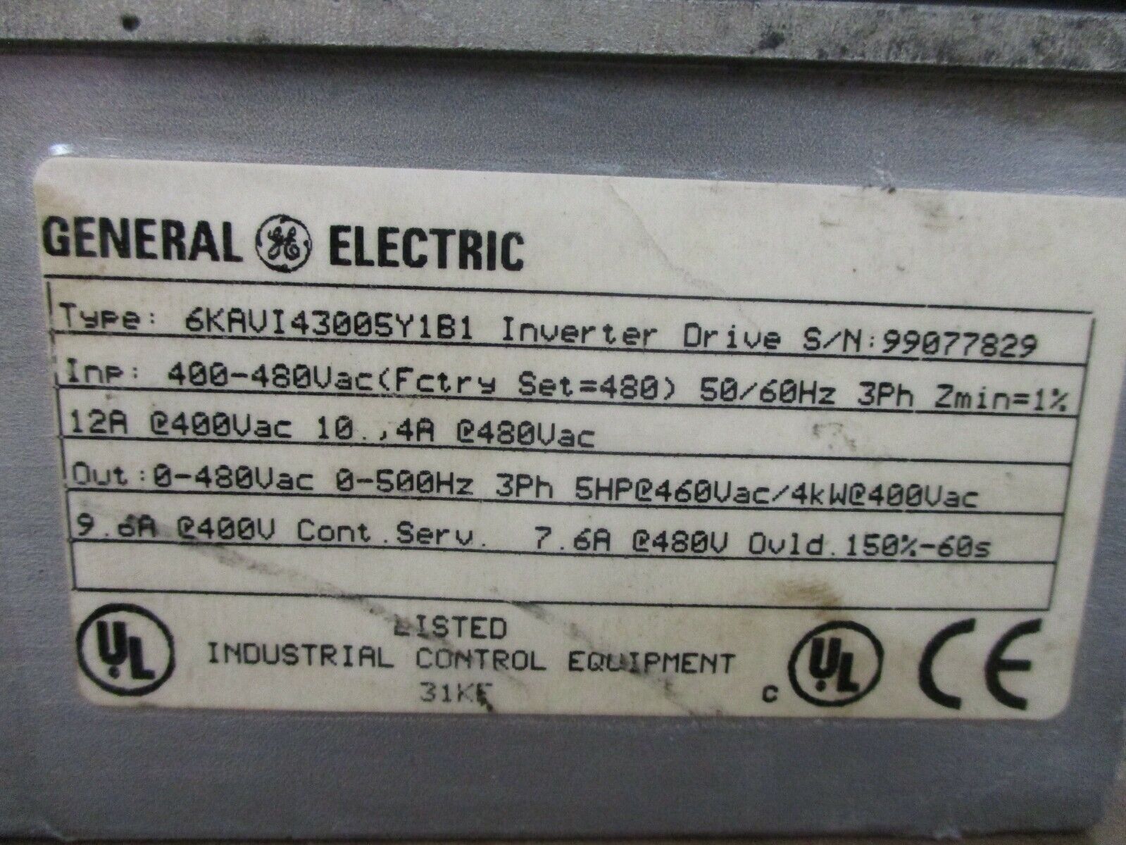 GE AV-300I AC Drive 6KAVI43005Y1B1 5HP 3Ph Input: 400-480 VAC w/ Keypad Used