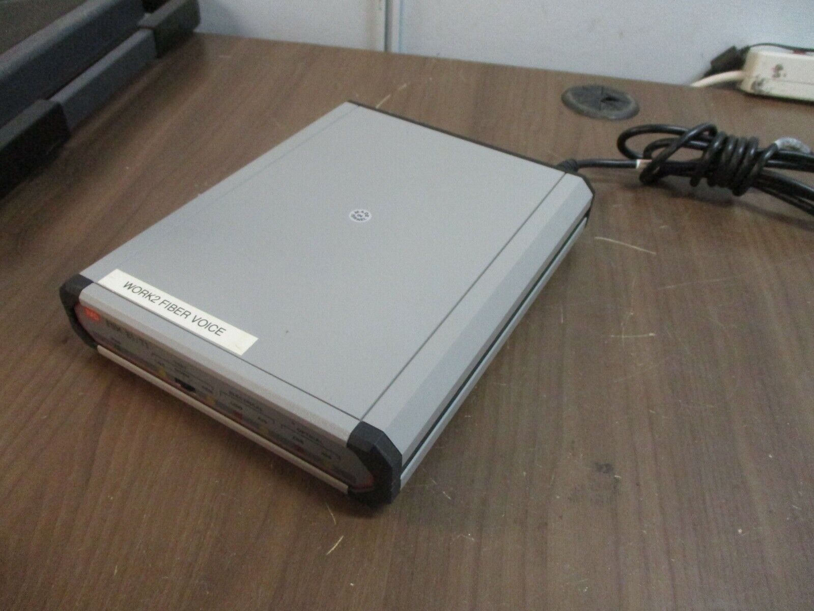 RAD FOM-E1T1/SC13/115 Fiber Optic Modem 2841430000 115V 0.15A 50/60Hz Used