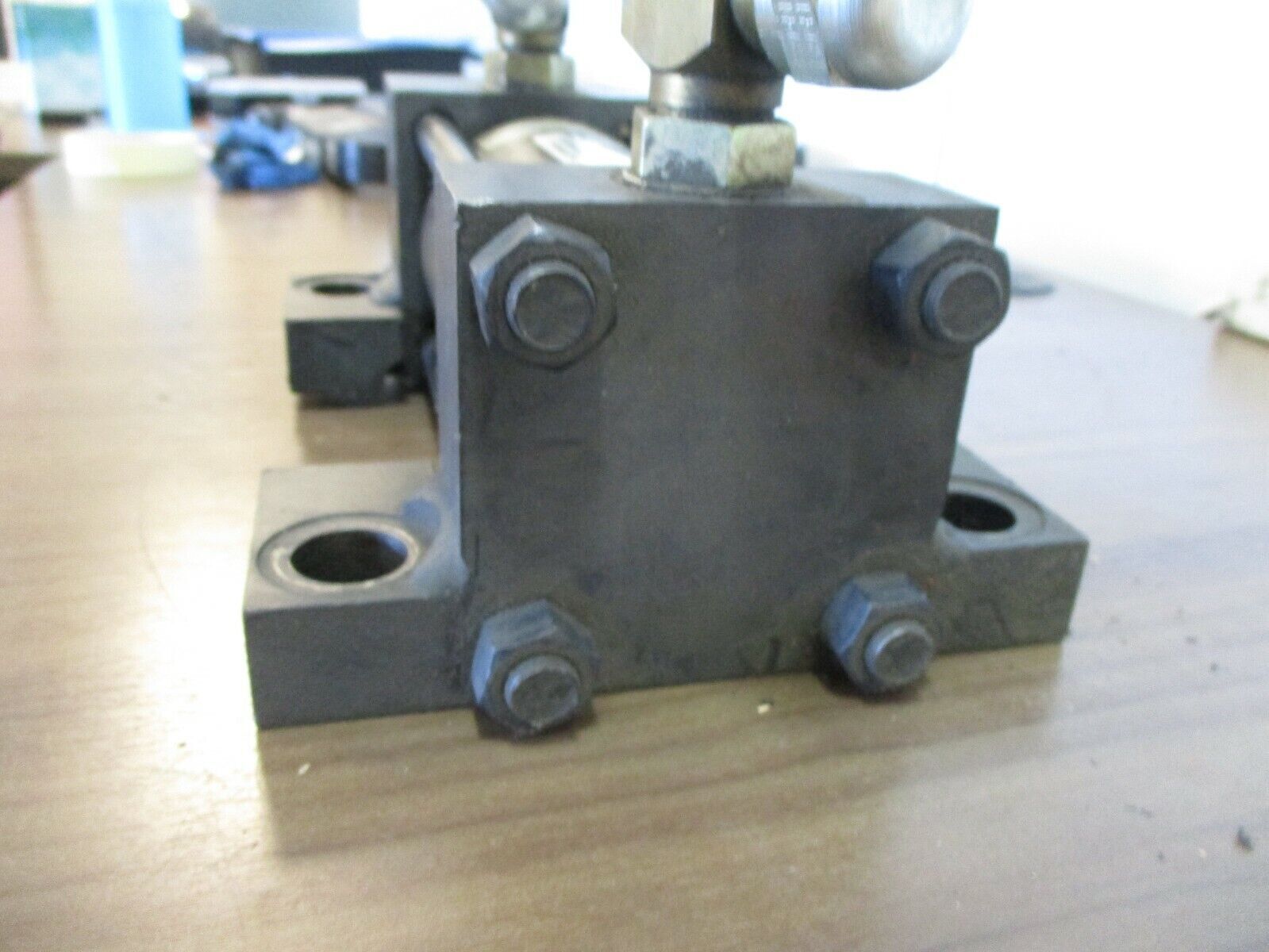 RWC Hydraulic Cylinder 8902-03-106 3000PSI Used