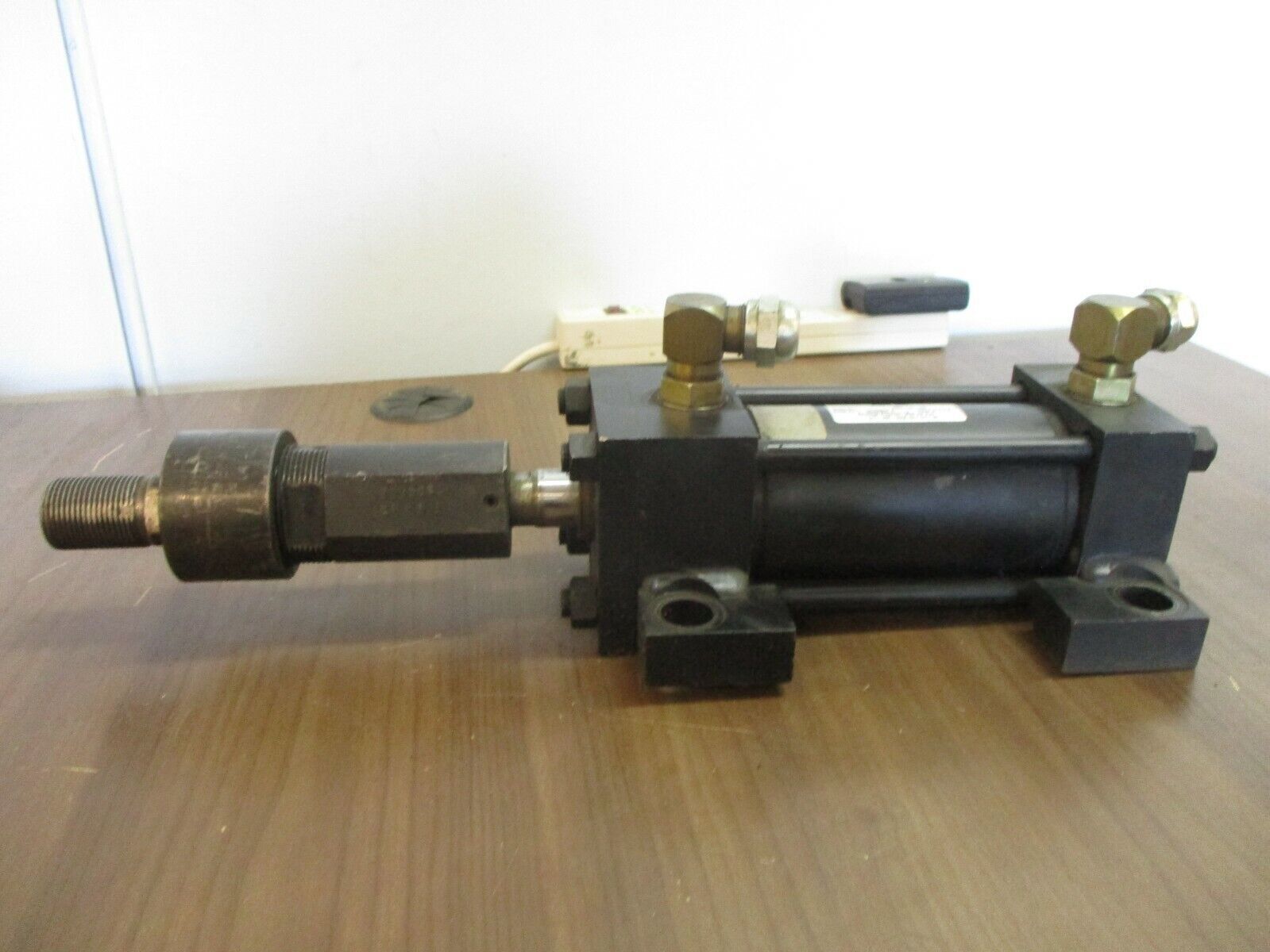 RWC Hydraulic Cylinder 8902-03-106 3000PSI Used