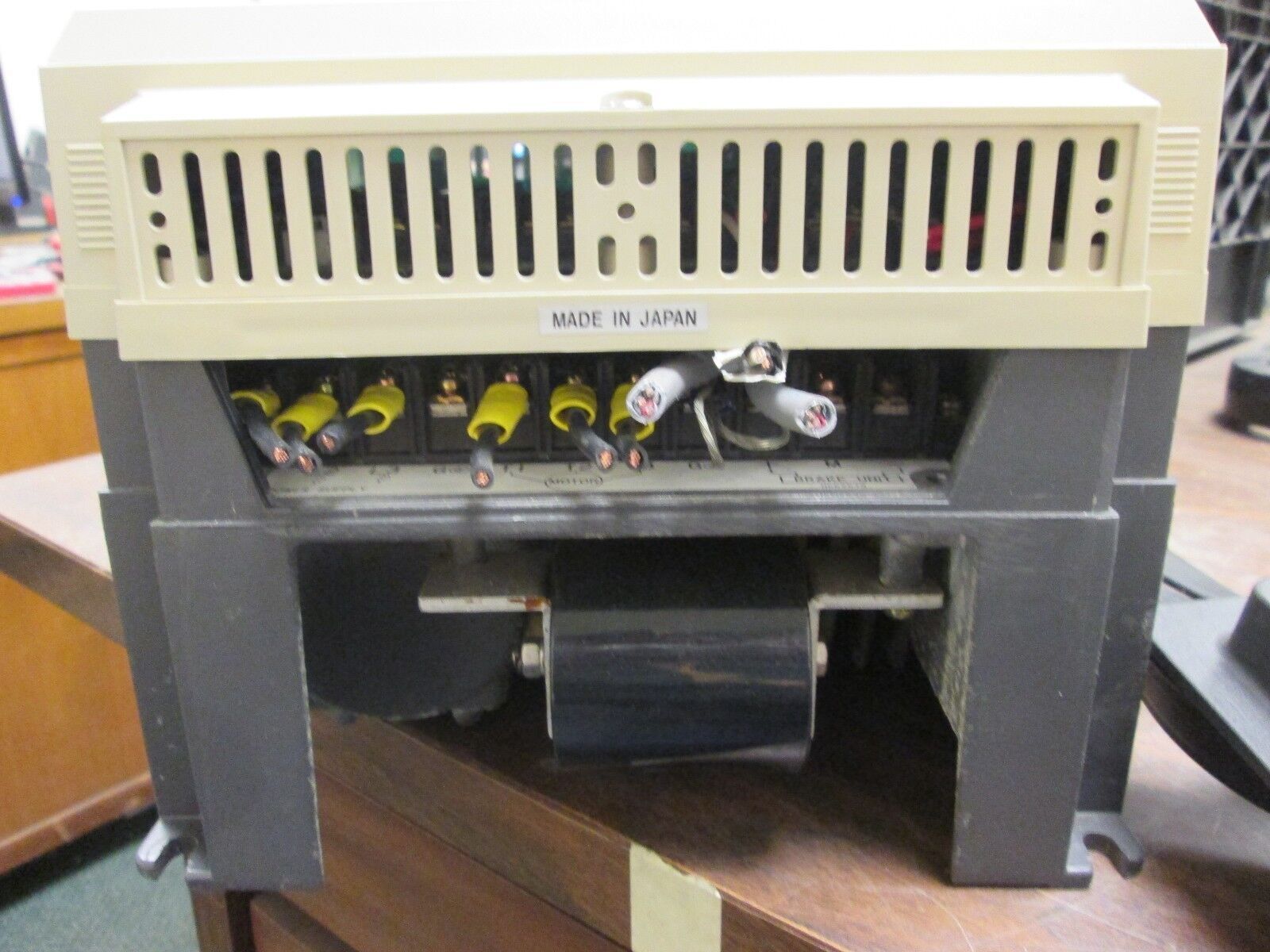 Westinghouse Accutrol 110 AC Drive CT4031 3HP 3Ph Used