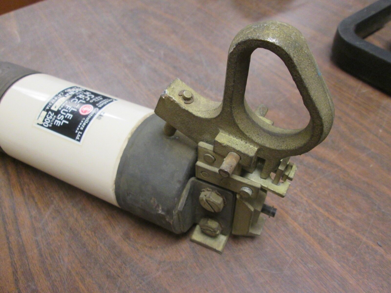 CCL CCL-LEL Type DDCWA HRC Fuse CA-43731A 2.5KVA 150A Used