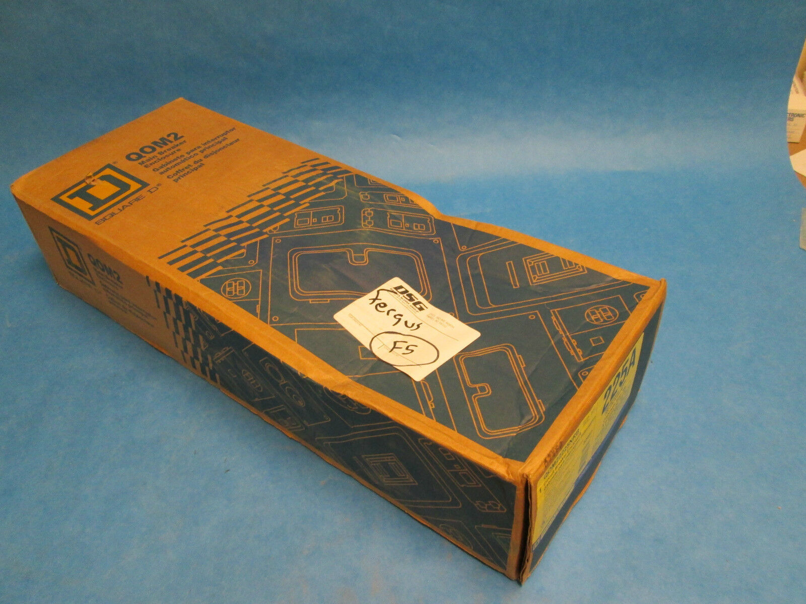Square D Circuit Breaker Enclosure QOM22225NRB 225A 120/240V 3R, New Surplus