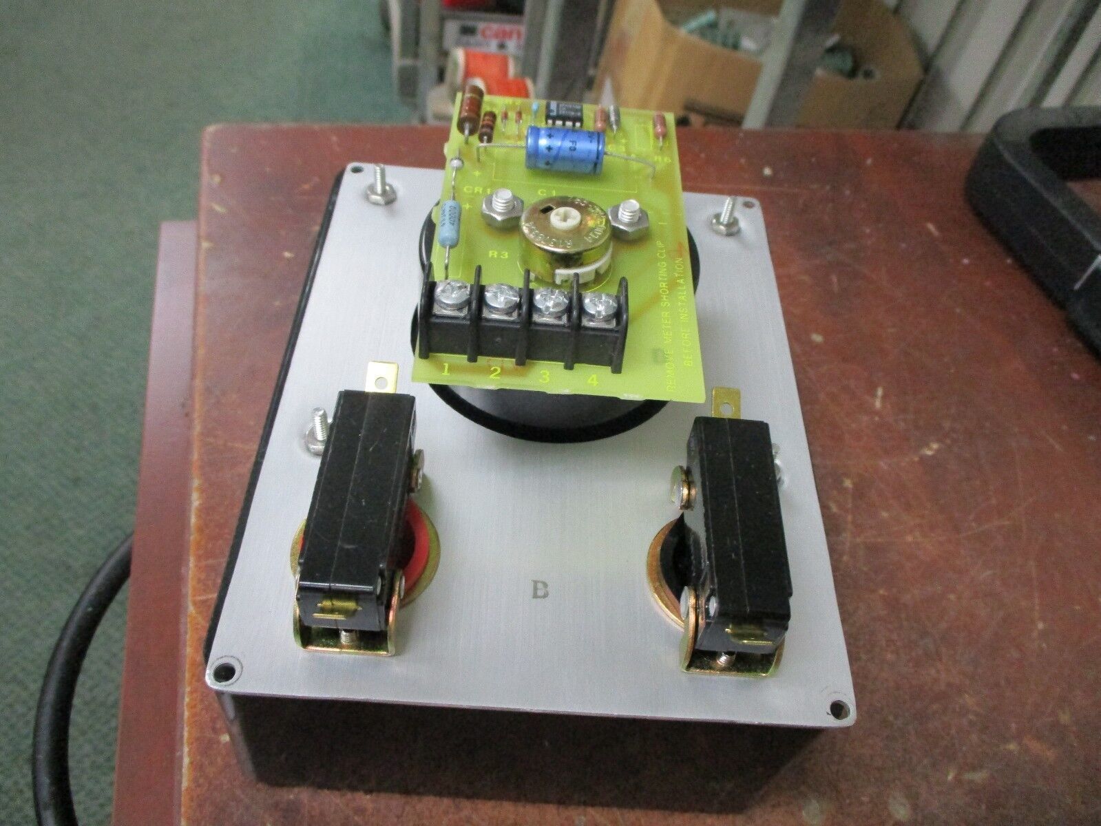 Airpax Tachometer T77520-24 Range: 0-100% RPM New Surplus