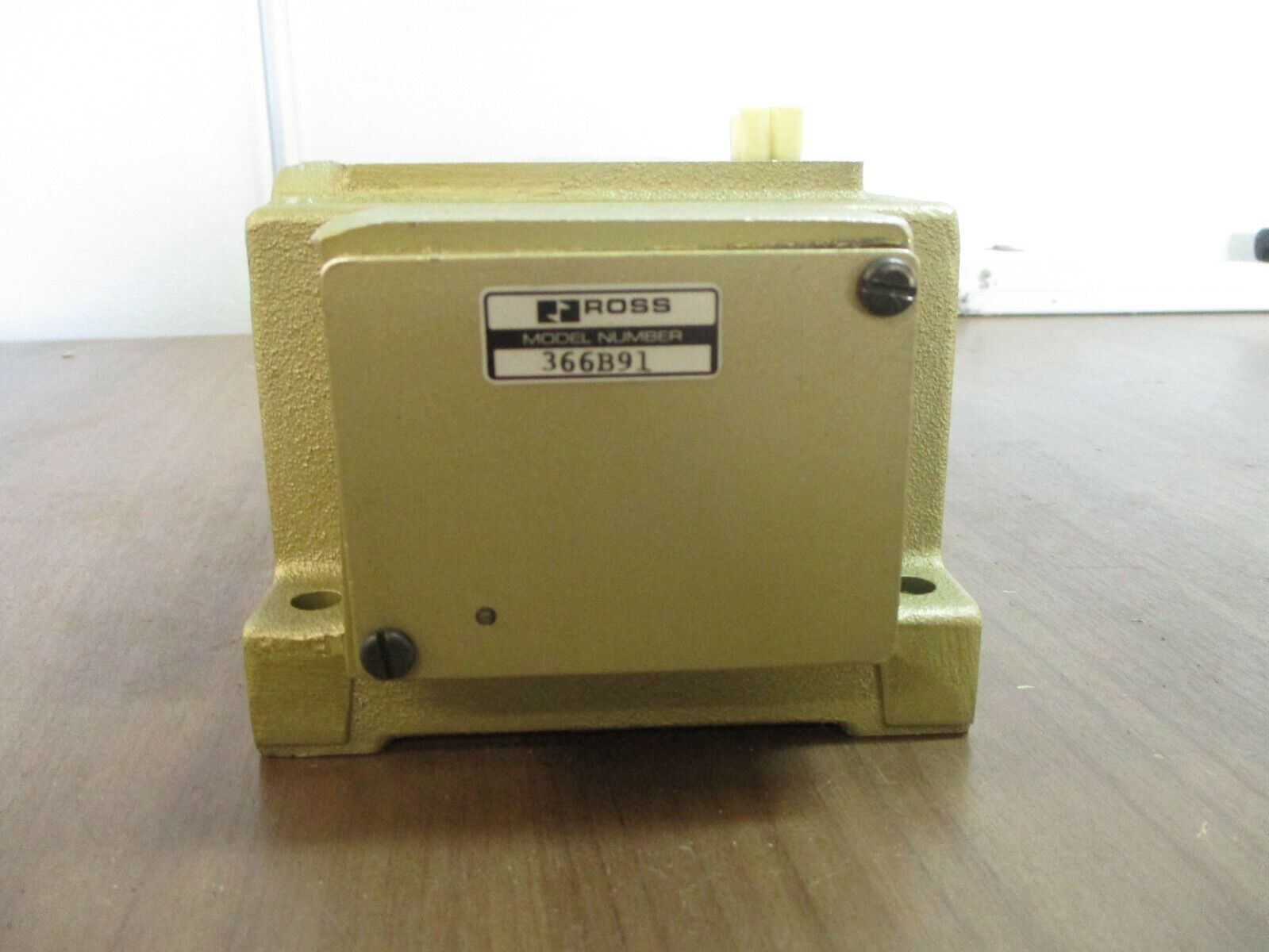 Ross Base Sub-Assembly 366B91 *No Box* New Surplus