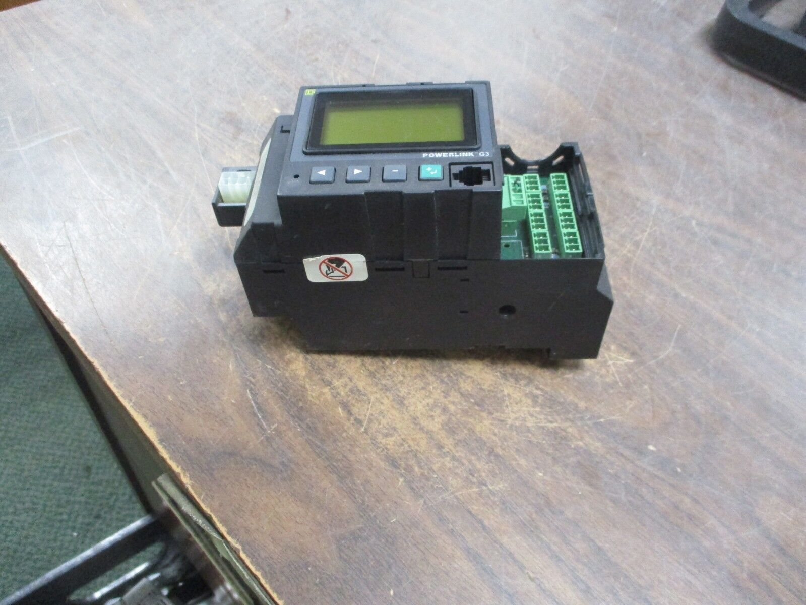 Square D Powerlink G3 Contoller NF1000G3 24V Max *No Terminal Cover* Used