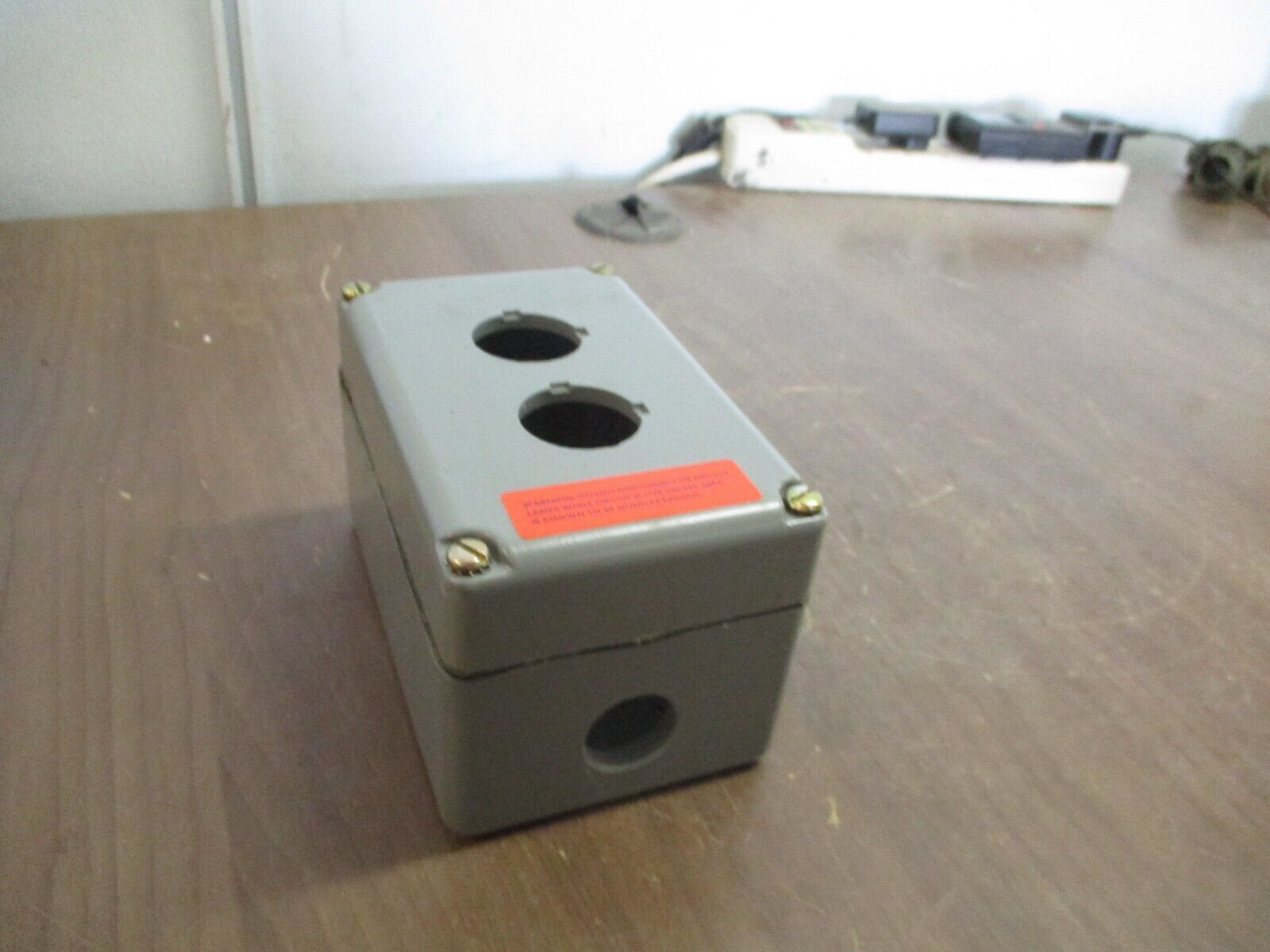 Square D 2-Unit Enclosure 9001 KY-2 Aluminum 600V New Surplus