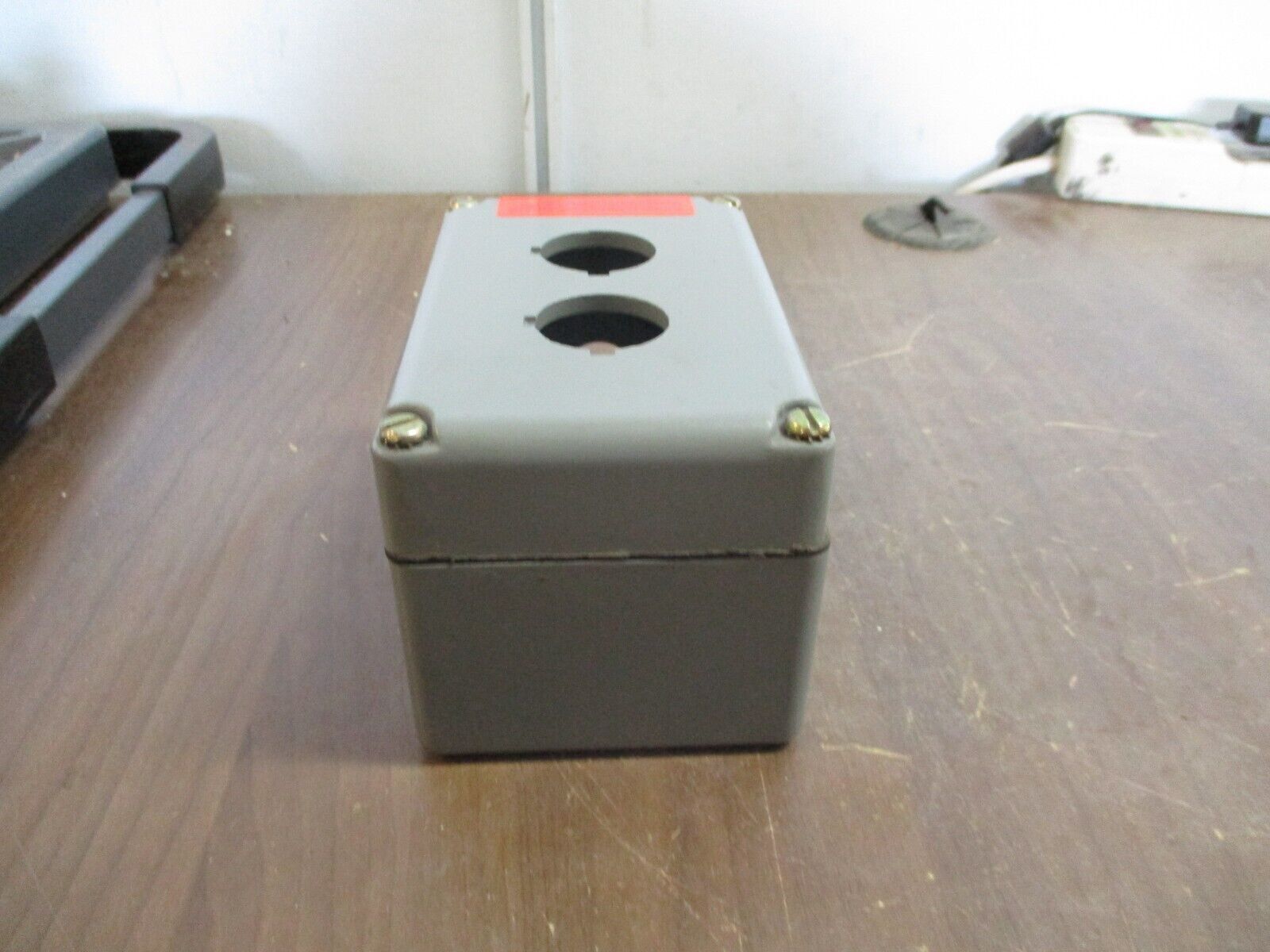 Square D 2-Unit Enclosure 9001 KY-2 Aluminum 600V New Surplus
