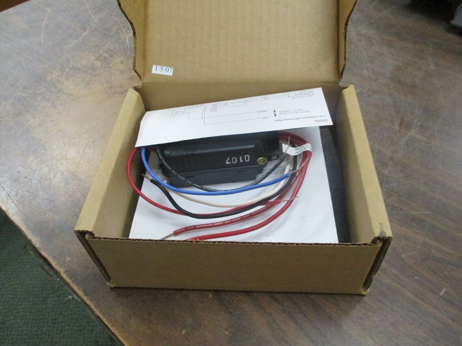 Lutron Power Pack PP-277H Input: 277V 60Hz Output: 24VDC 100mA Conrol: 24VDC 5mA