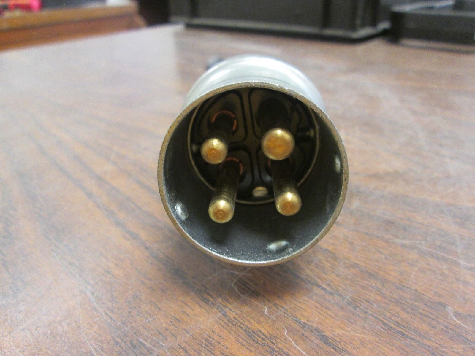 Russellstoll Plug 8396 30A 600V 4W Used