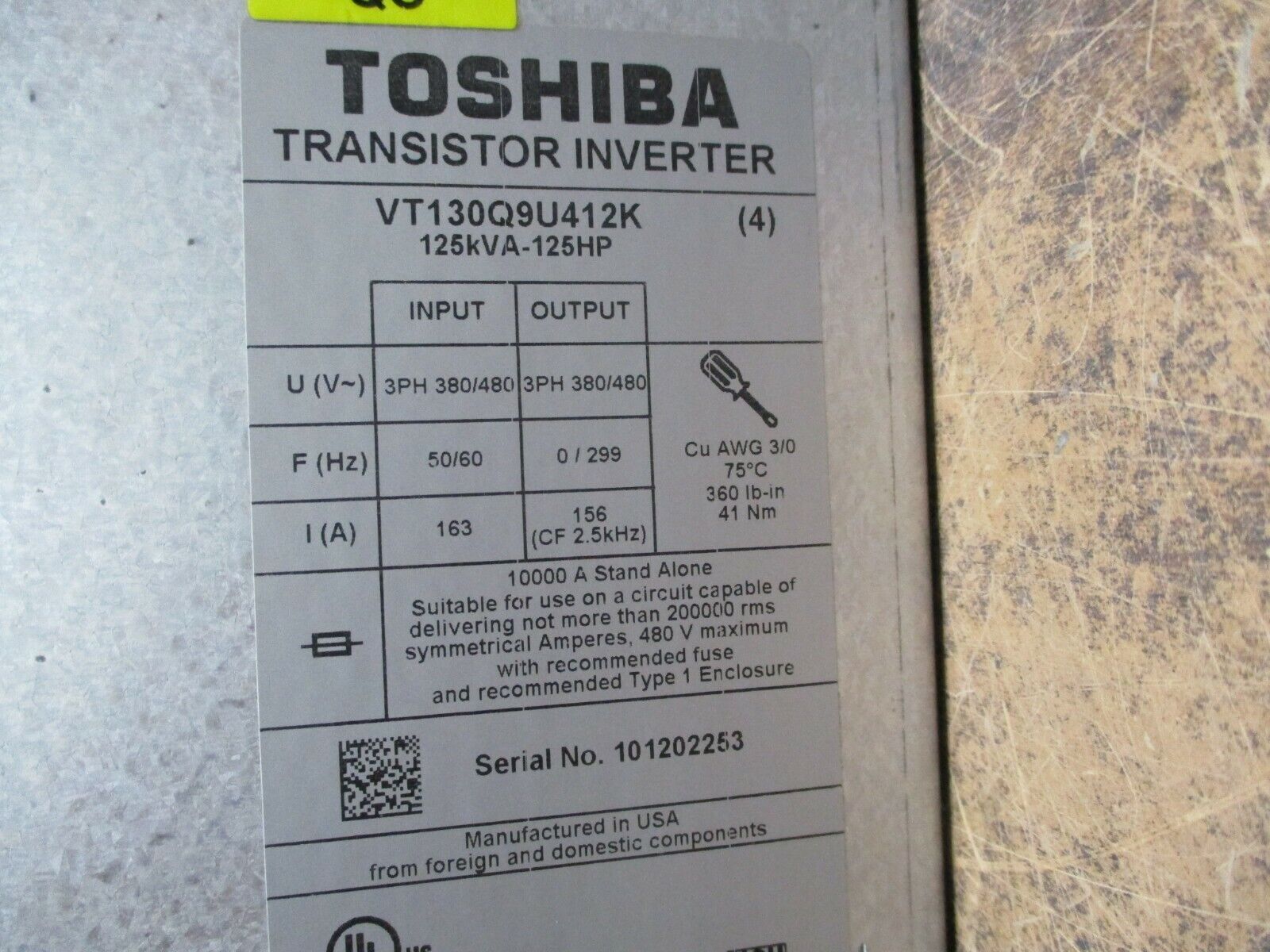 Toshiba AC Drive VT130Q9U412K 125HP 3Ph w/ External Mount Keypad Used
