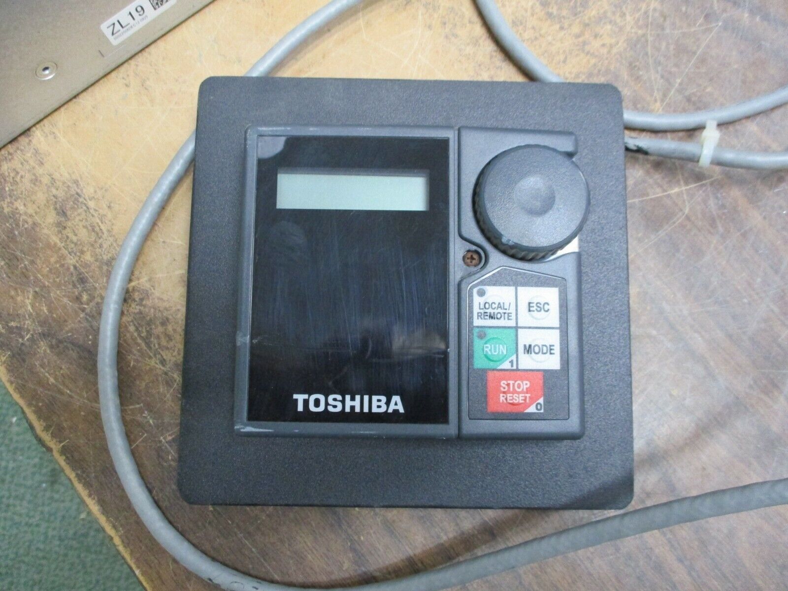Toshiba AC Drive VT130Q9U412K 125HP 3Ph w/ External Mount Keypad Used