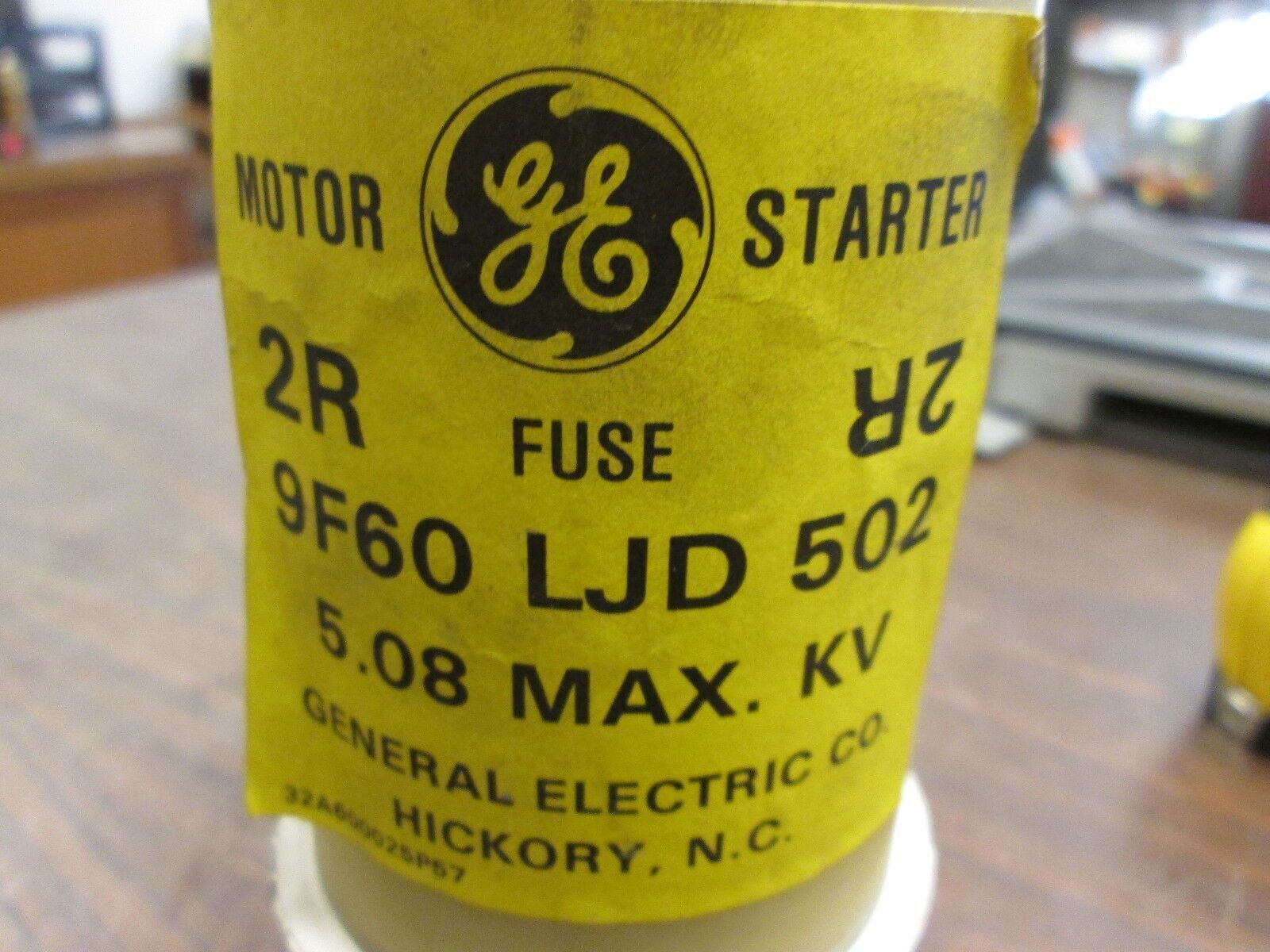 GE Motor Starter Fuse 9F60 LJD 502 5.08KV 2R Rating Used