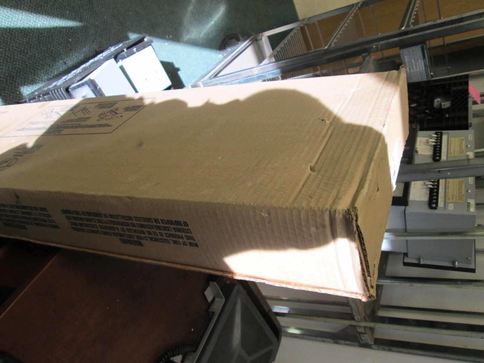 Lithonia Lighting Fluorescent Light AFST 2 32 277 GEB HC 277V 481943 New Surplus