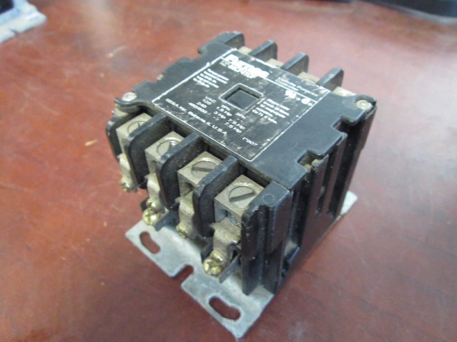 Furnas Contact 44CF41DF 120V Coil 7.5HP Used