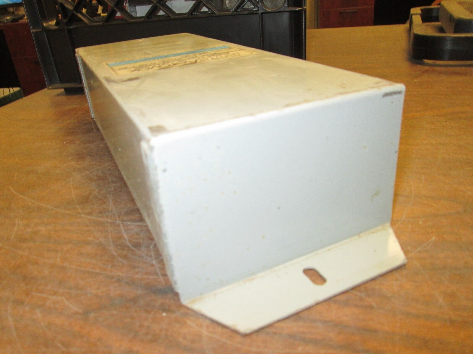 RTE Aerovox Power Factor Capacitor C83Z4802M 2KVAR 480V 60Hz 3Ph Used