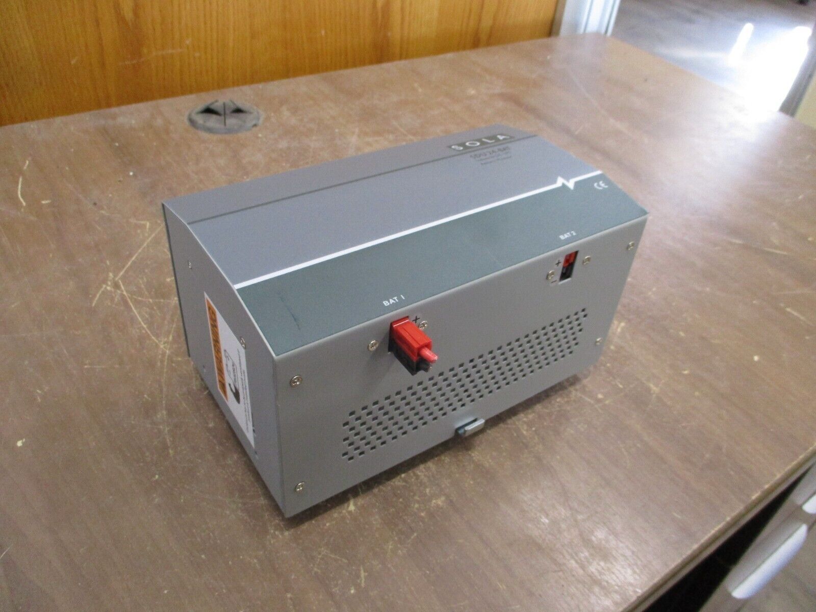 Sola Industrial DC UPS Battery Module SDU 24-BAT 24VDC Used