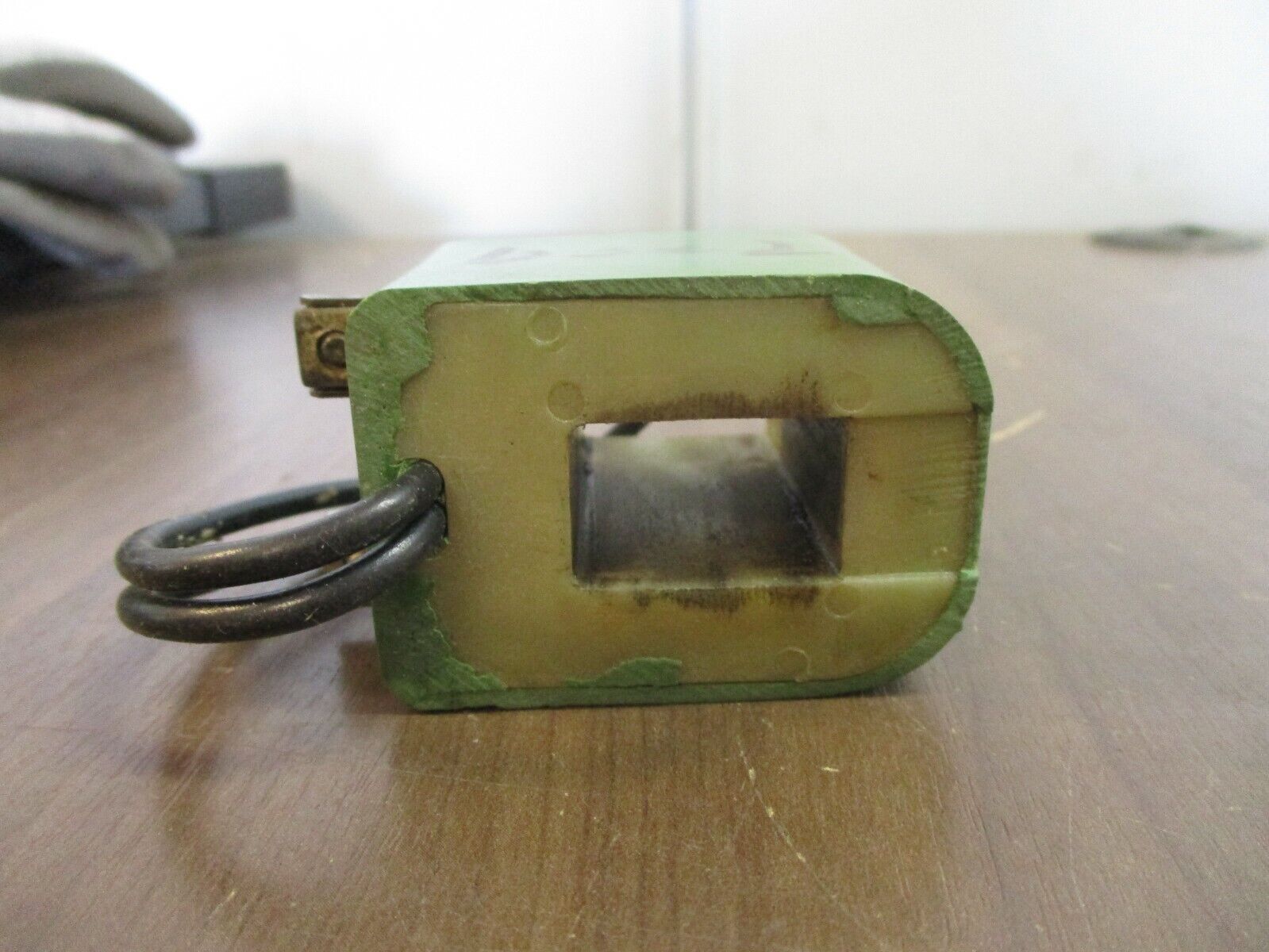 GE Magnetic Coil 15D4G14 115V 60Hz New Surplus