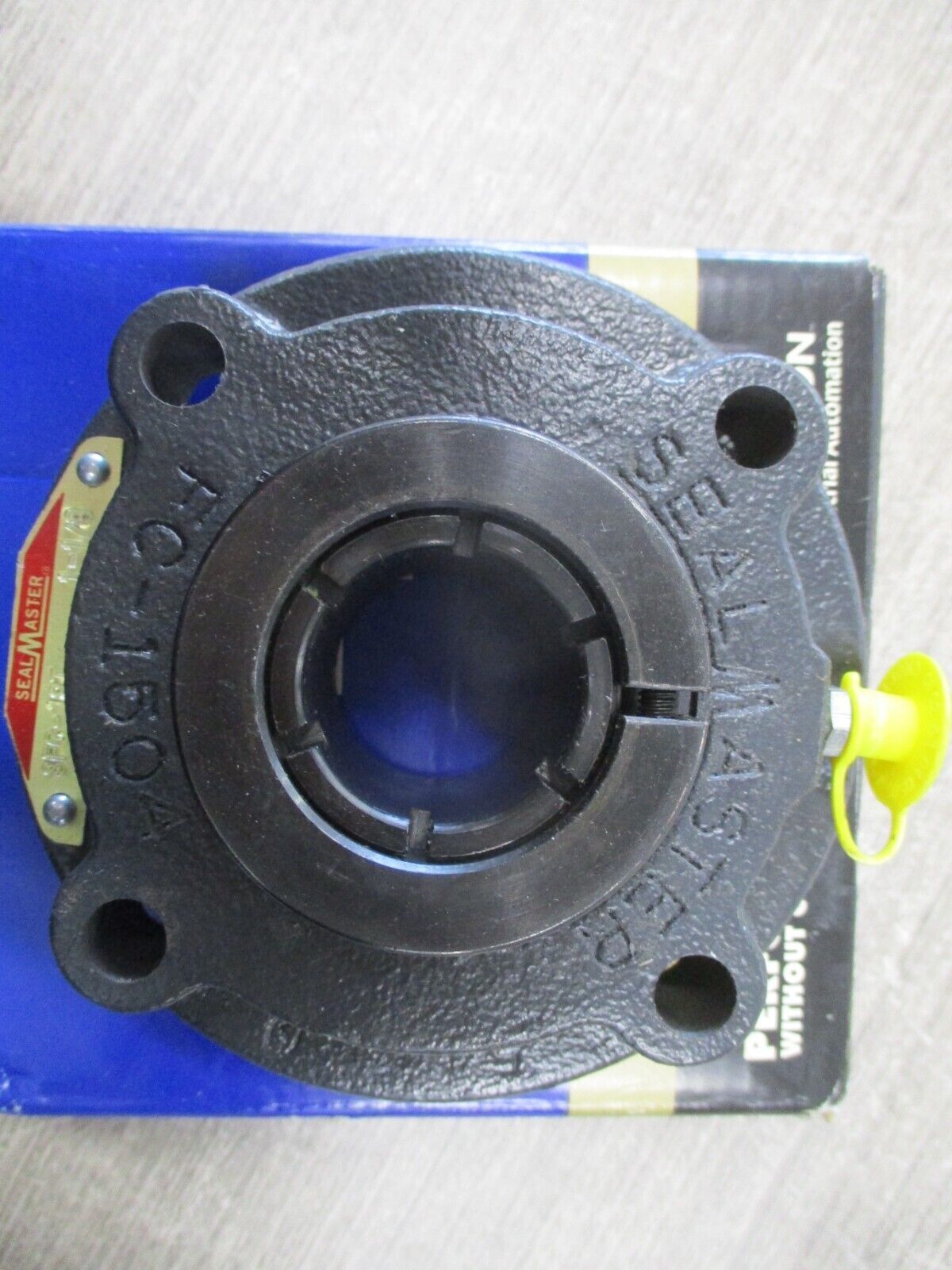 SealMaster Skwezloc Gold Line Flange Bearing SFC-18T 1 1/8" New Surplus