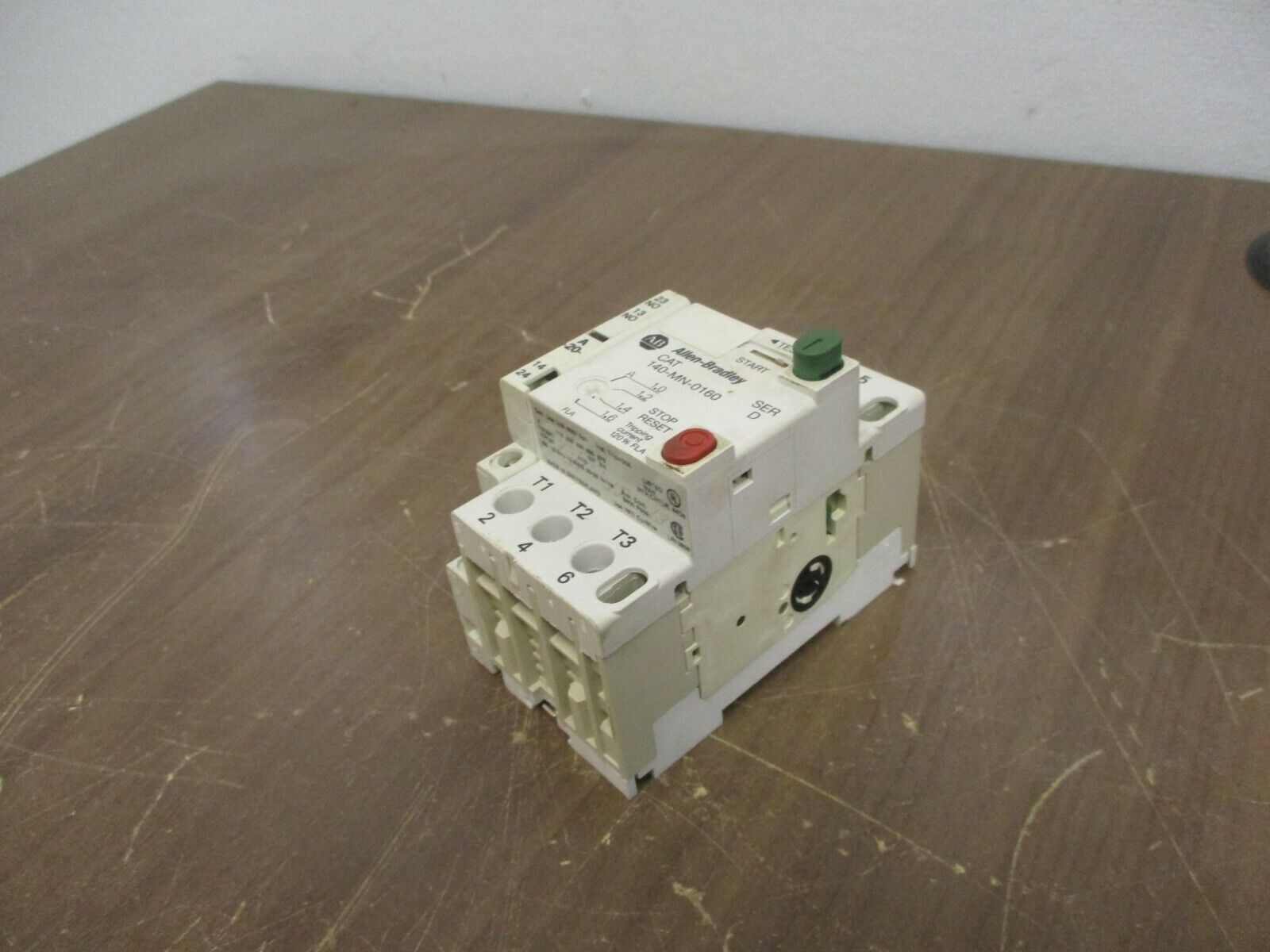 Allen-Bradley Manual Starter 140-MN-0160 Trip: 1.0-1.6A Ser. D Used