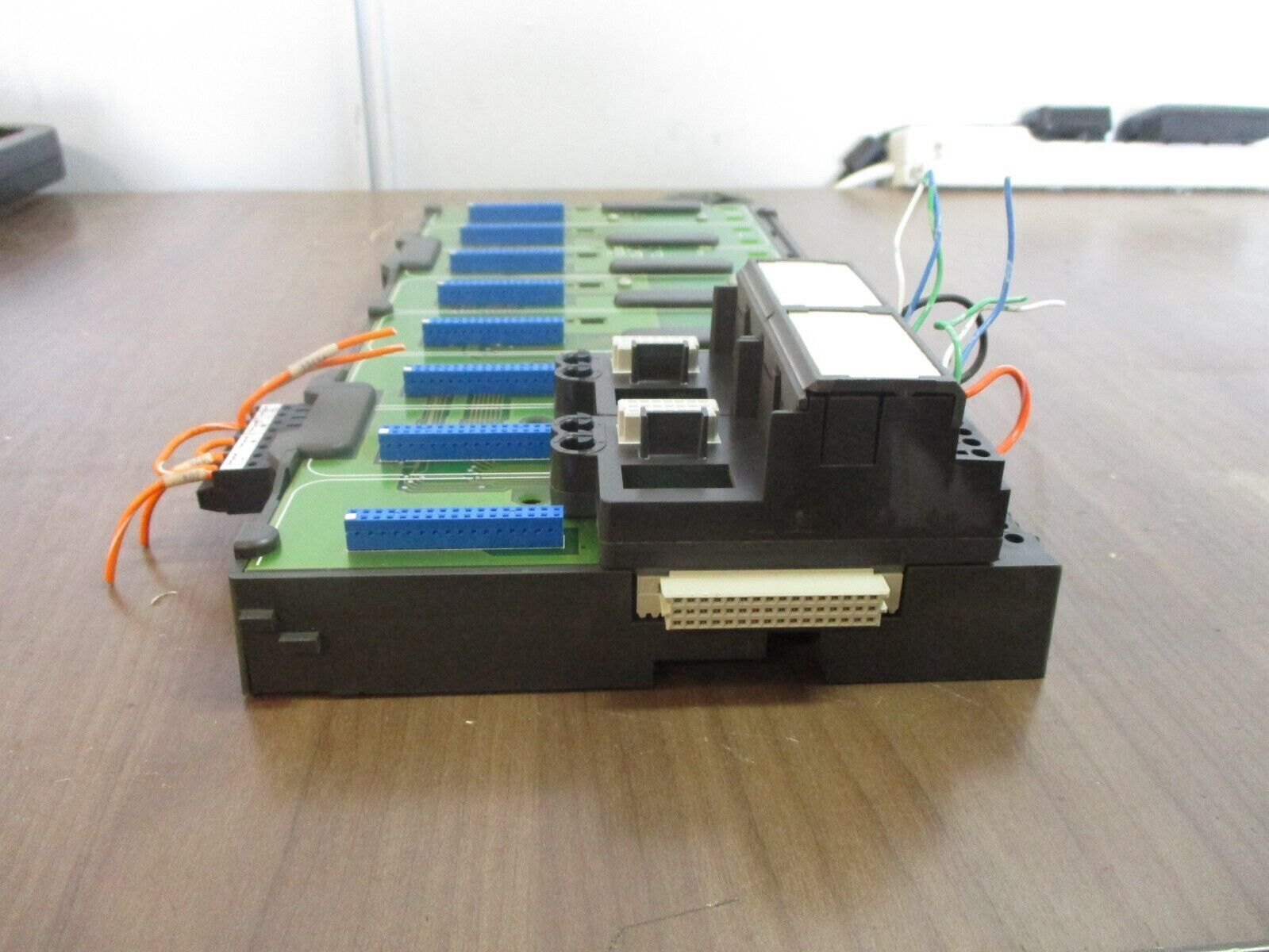 Fisher Rosemount KJ4001X1-BE1 8-Wide Carrier 12P0818X032 Rev. E Used