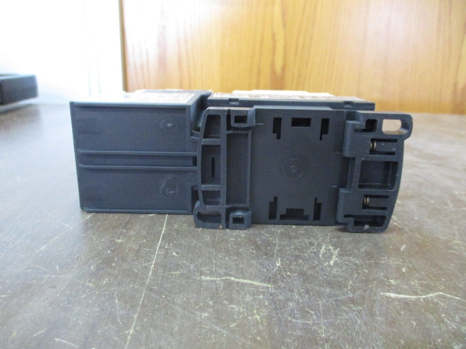 Schneider Electric Starter LC1D09 / LRD08 120V Coil Trip: 2.5-4A 600V Used