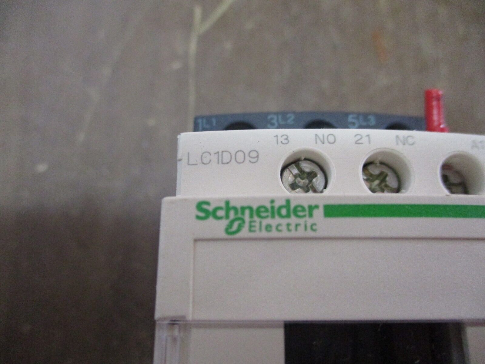 Schneider Electric Starter LC1D09 / LRD08 120V Coil Trip: 2.5-4A 600V Used