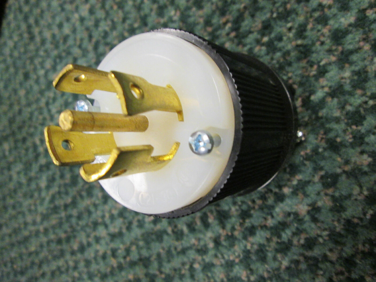 Cooper Plug CWL2130P, New Surplus