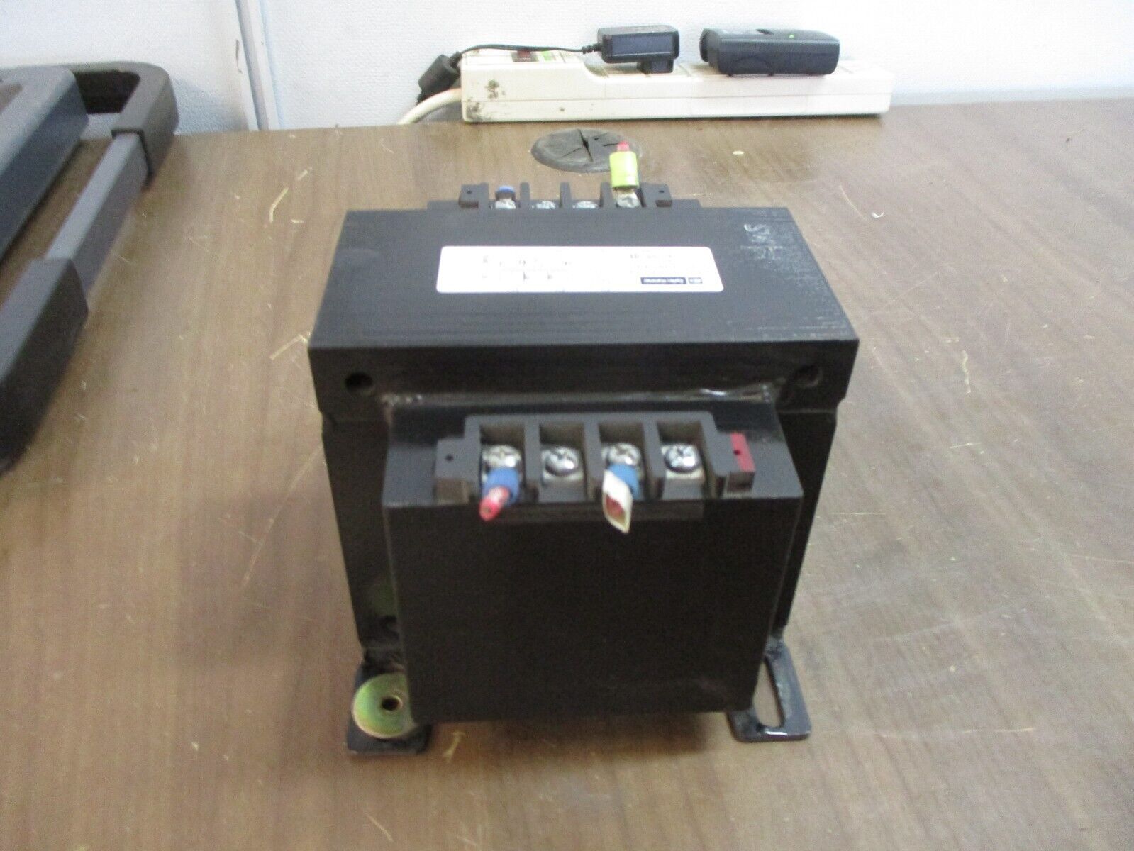 Cutler-Hammer Control Transformer C0500E3C 500VA Pri: 230/460/575V Sec: 95/115V
