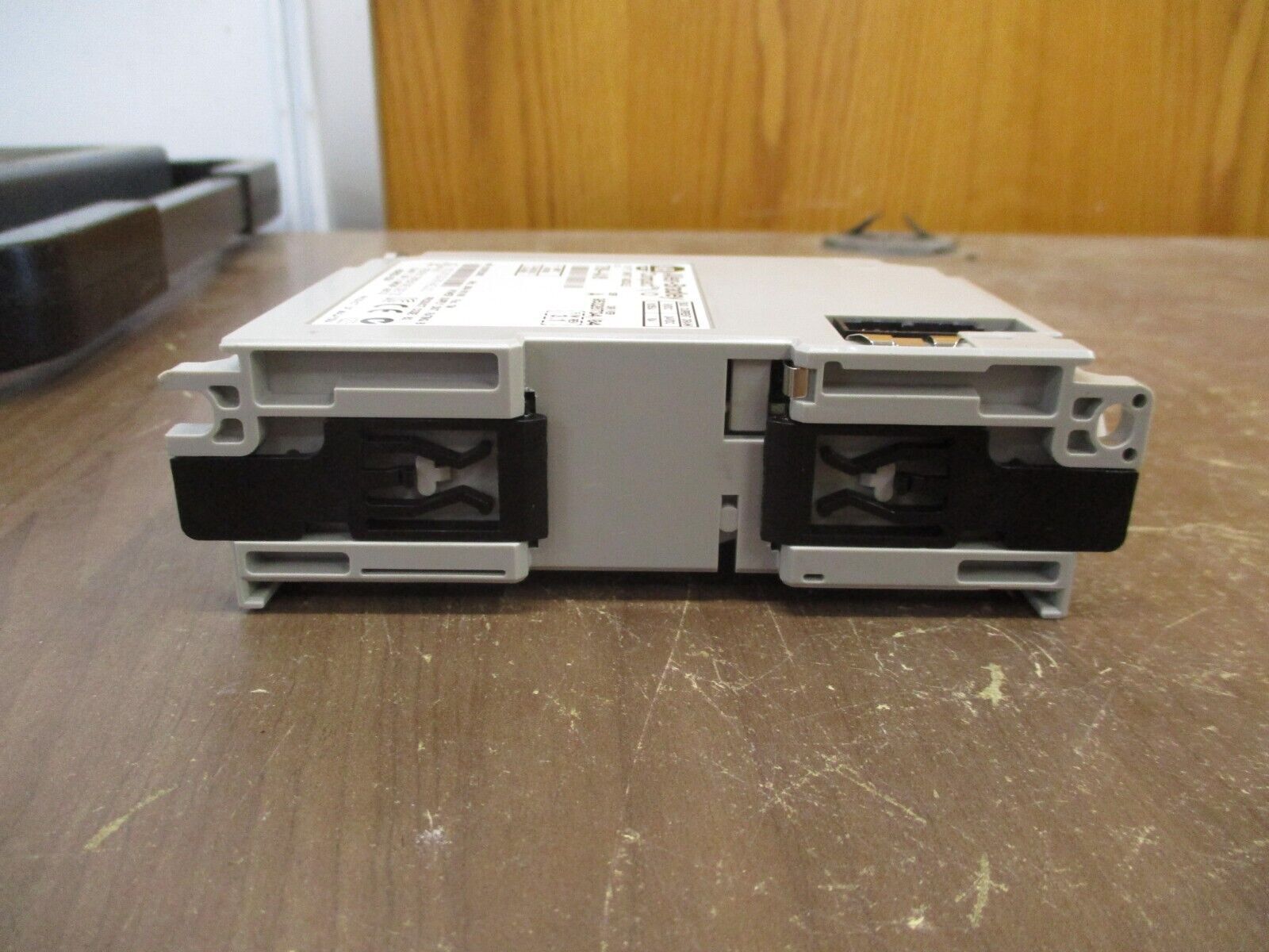 Allen-Bradley Compact I/O Input Module 1769-IA16 Ser. A F/W Rev. 3.1 16PT Used