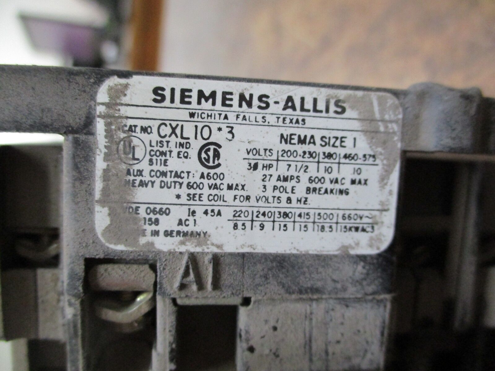 Siemens Contactor CXL10*3 OLR 0320 120V Coil 27A 600V Used